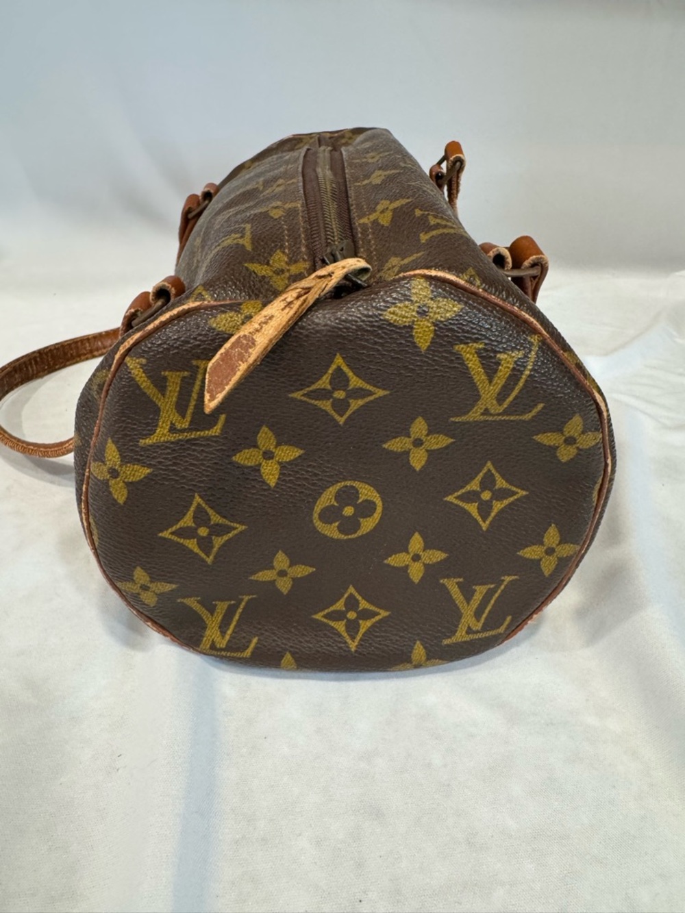 Authentic Louis Vuitton Monogram Papillon 30 size Barrel Bag in Brown and Tan - Picture 3 of 9